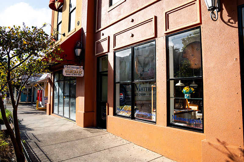 106 Duval Street Exterior